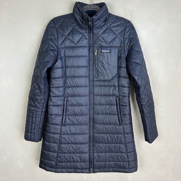 Patagonia Jackets & Blazers - Patagonia women size M Radalie Parka quilted jacket Nena navy zip up outdoor  Ge